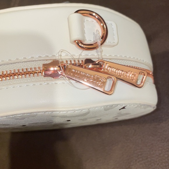 Princess 👑 crossbody - Picture 8 of 9